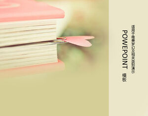 소녀 핑크 책 작은 신선한 ppt 템플릿