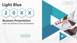 淺藍色業務的免費PowerPoint模板