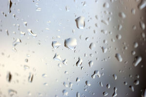 朦胧的玻璃上的水滴HD照片（8张）
